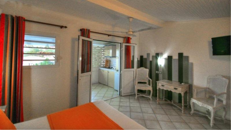 Hotel Caravelle Ла Трините Екстериор снимка
